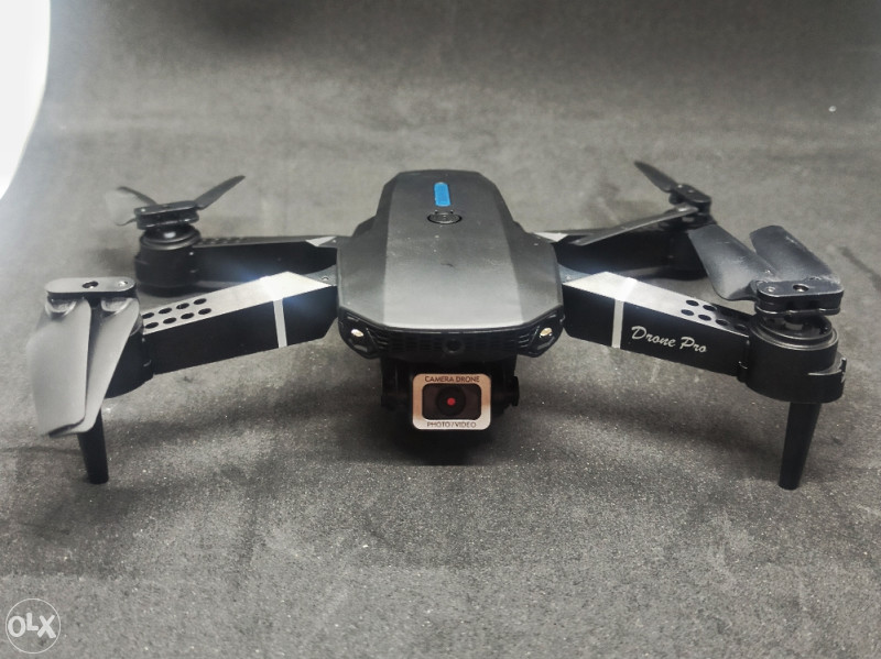 Dron P1